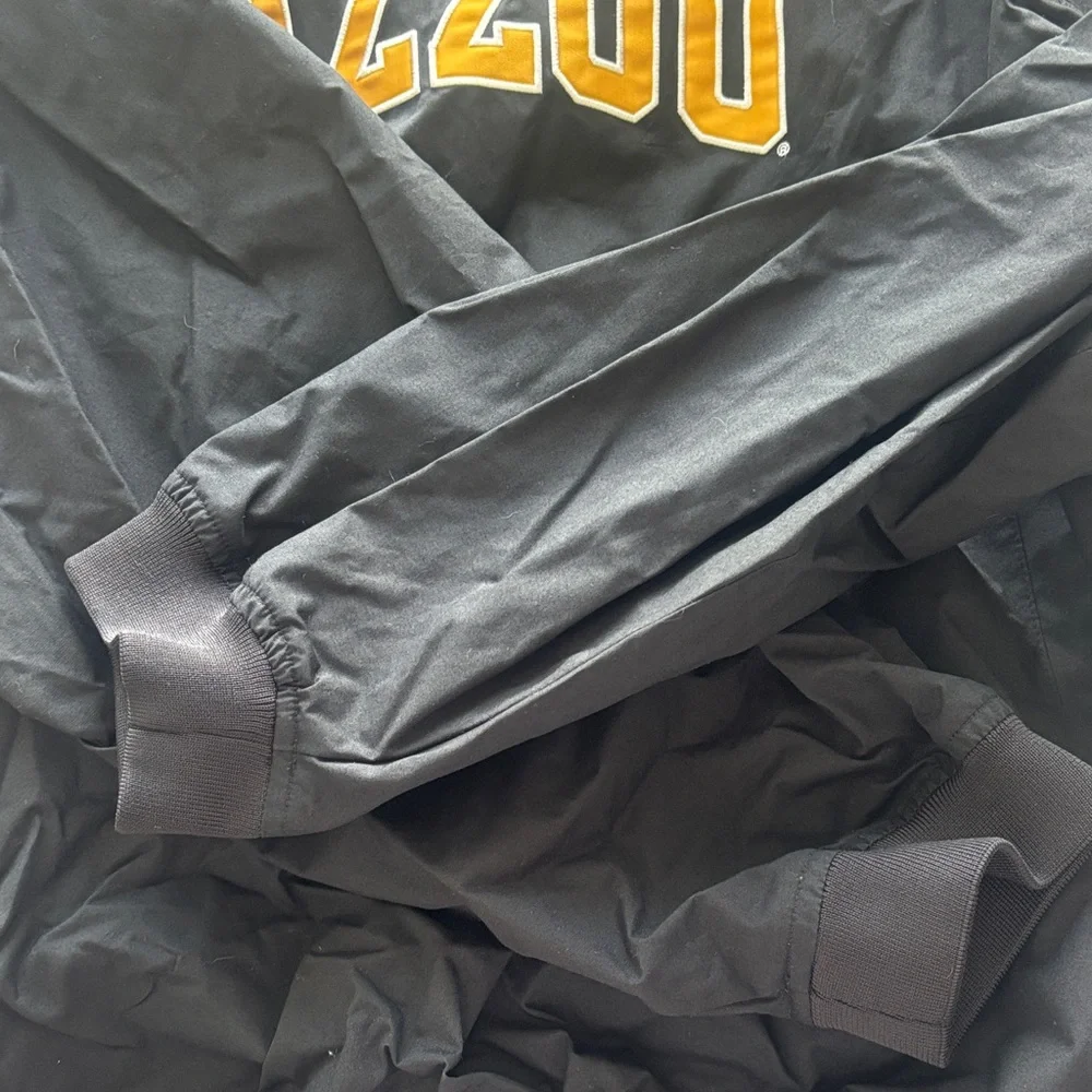 Nike Black & Gold Mizzou V-Neck Pullover